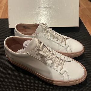 Common Project Leather Sneaker Like New Use twice.Always kept in box.Come/Box.